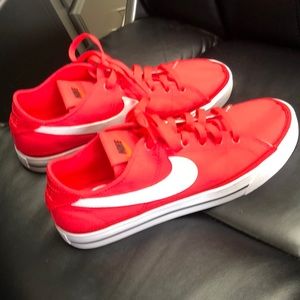 Nike Casual Sneakers